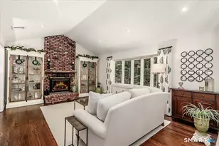23 Cedar Hill Rd, Newtown, CT 06470 - Photo 5