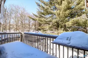 7 Padanaram Rd, Danbury, CT 06811 - Photo 23