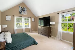 4 Fleetwood Ln, Brookfield, CT 06804 - Photo 13