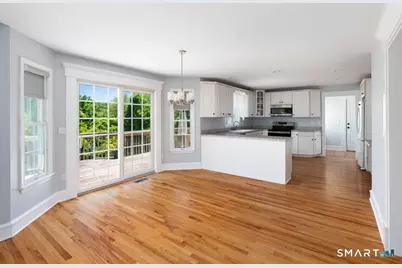 4 Fleetwood Lane, Brookfield, CT 06804 - Photo 9