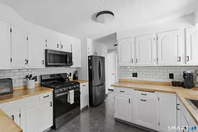 101 Federal Street, West Hartford, CT 06110 - Photo 5