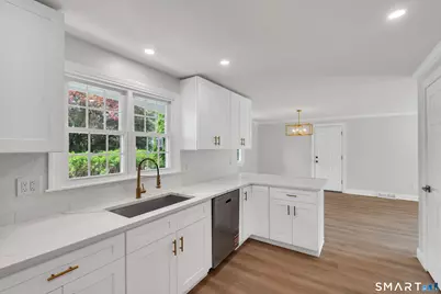 74 Summerset Drive, East Hartford, CT 06118 - Photo 5