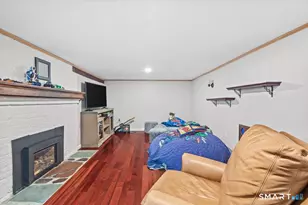 57 Warwick St, West Hartford, CT 06119 - Photo 25