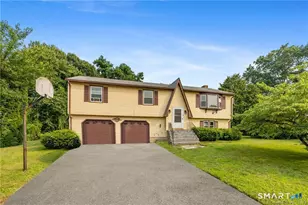 101 Abbey Ln, Windsor, CT 06095 - Photo 1