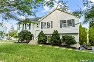 39 Joseph Ln, Hamden, CT 06514 - Photo 3