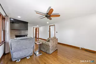 630 S Elm St, Wallingford, CT 06492 - Photo 13