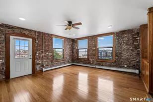 18 Bank St, New London, CT 06320 - Photo 7