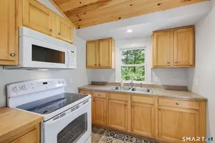 26 Wildwood Rd, East Haddam, CT 06415 - Photo 11