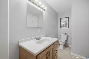 1221 Washington St, Middletown, CT 06457 - Photo 13