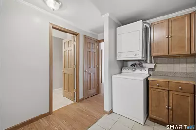 1221 Washington Street #8, Middletown, CT 06457 - Photo 9