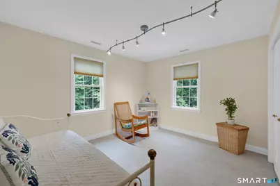 5 Edwards Way, Bloomfield, CT 06002 - Photo 23
