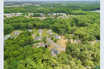 5 Edwards Way, Bloomfield, CT 06002 - Photo 7