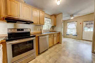 38 Long Dr, Windham, CT 06256 - Photo 15