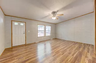38 Long Dr, Windham, CT 06256 - Photo 7