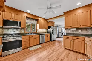 295 Wolcott Hill Rd, Wethersfield, CT 06109 - Photo 11