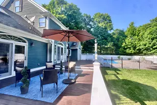 905 Baldwin Rd, Woodbridge, CT 06525 - Photo 3