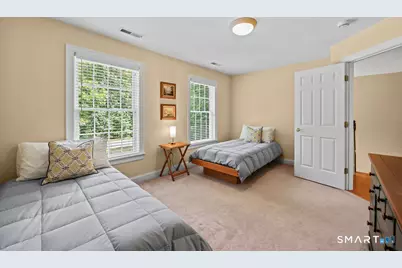 100 Hollister Drive, Avon, CT 06001 - Photo 25