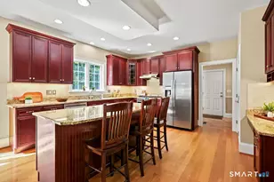 100 Hollister Dr, Avon, CT 06001 - Photo 13