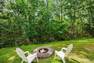 100 Hollister Dr, Avon, CT 06001 - Photo 37