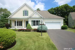 6 Carriage House Ln, Brookfield, CT 06804 - Photo 3