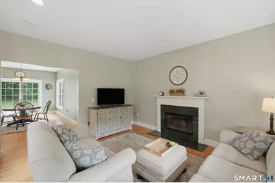 25 Charter Oak Drive, Cheshire, CT 06410 - Photo 7
