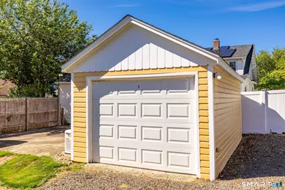 57 Hawthorne Avenue, Hamden, CT 06517 - Photo 33