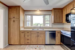 136 Juniper Ln, Berlin, CT 06037 - Photo 17