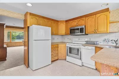 9 Lavelle Avenue, New Fairfield, CT 06812 - Photo 27