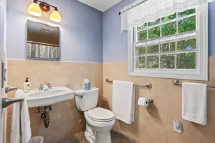 18 Foxridge Ln, Avon, CT 06001 - Photo 23