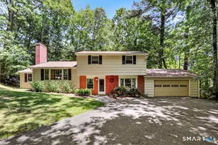 18 Foxridge Ln, Avon, CT 06001 - Photo 1