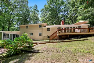 18 Foxridge Ln, Avon, CT 06001 - Photo 31