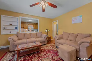 25 Oxford Dr, East Hartford, CT 06118 - Photo 13