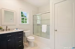 16 Overbrook Ln, Darien, CT 06820 - Photo 23