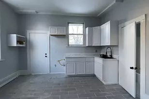 100 Putnam St, Bridgeport, CT 06608 - Photo 9