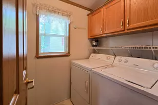 136 Hunters Rd, Norwich, CT 06360 - Photo 17