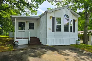 136 Hunters Rd, Norwich, CT 06360 - Photo 3