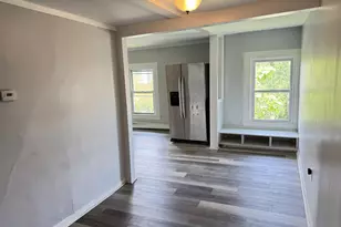 17 Townley St, Hartford, CT 06105 - Photo 7