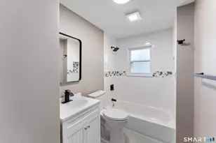 48 Edmond St, Putnam, CT 06260 - Photo 17