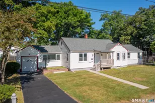 48 Edmond St, Putnam, CT 06260 - Photo 1