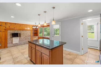 43 East Village Road, Shelton, CT 06484 - Photo 7