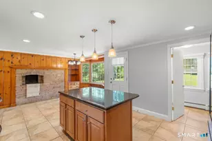 43 E Village Rd, Shelton, CT 06484 - Photo 7