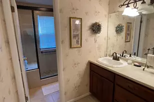 104 Redstone Cir, Rocky Hill, CT 06067 - Photo 21