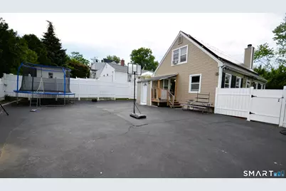 430 Berkeley Road, Fairfield, CT 06825 - Photo 29