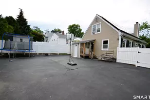 430 Berkeley Rd, Fairfield, CT 06825 - Photo 29
