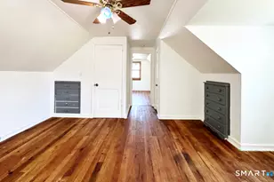 225 Battis Rd, Hamden, CT 06514 - Photo 17