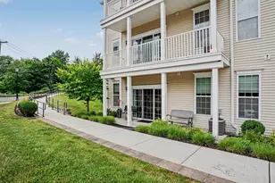 104 Center Meadow Ln, Danbury, CT 06810 - Photo 27