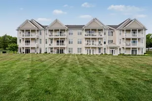 104 Center Meadow Ln, Danbury, CT 06810 - Photo 29