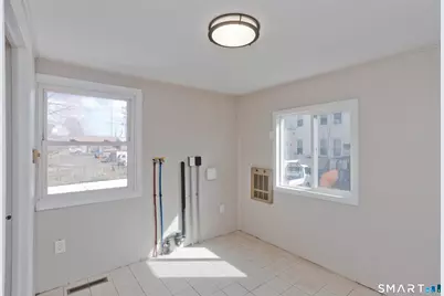 13 Hampden Street, Westfield, MA 01085 - Photo 25