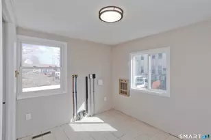 13 Hampden St, Westfield, MA 01085 - Photo 25