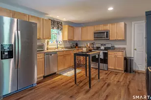 1414 Hartford Pike, Killingly, CT 06241 - Photo 9